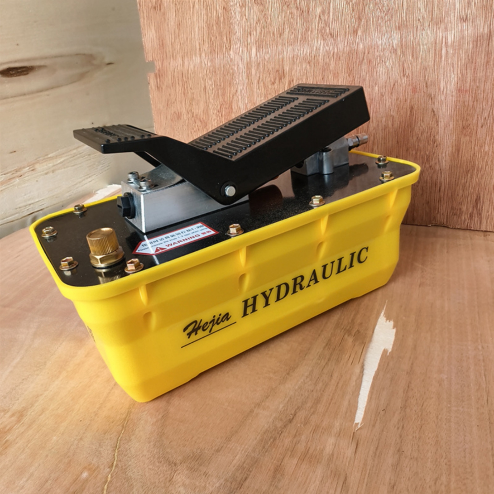 Body Repair Hydraulic Pump Yel - Auto Repair Shop Design recensie en prijs